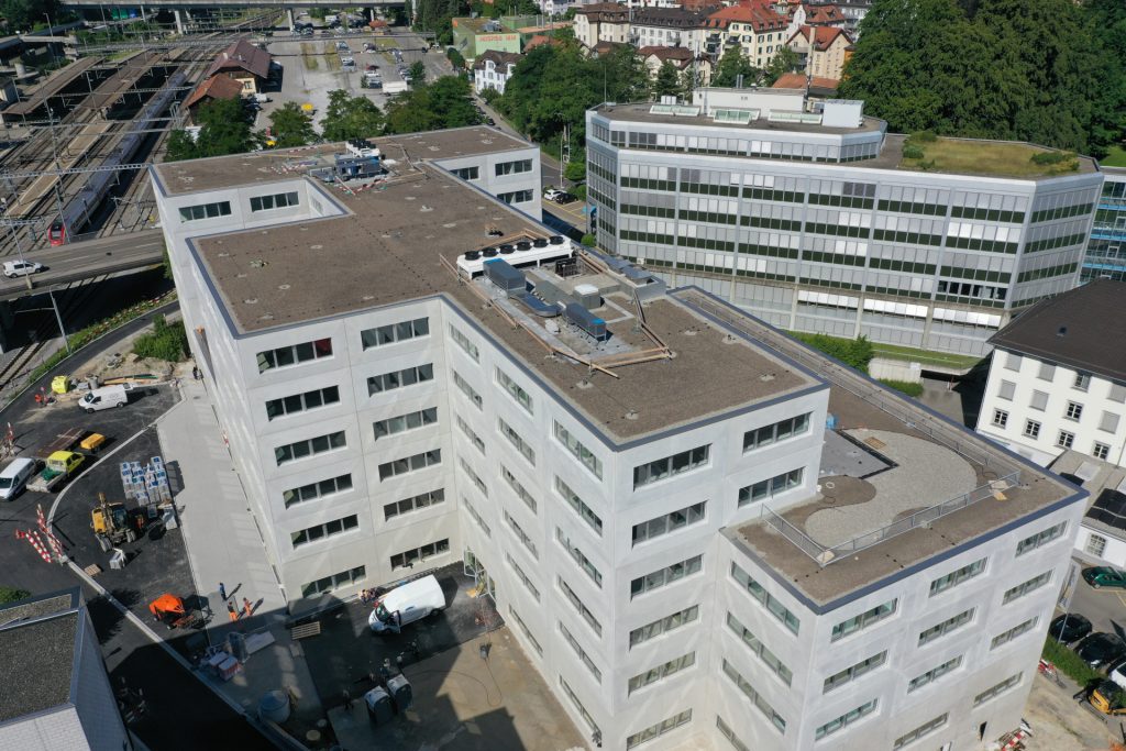 Geschäftshaus, Vier Winkel – Bild 5